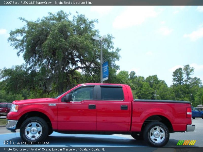 Bright Red / Medium Flint 2007 Ford F150 XLT SuperCrew
