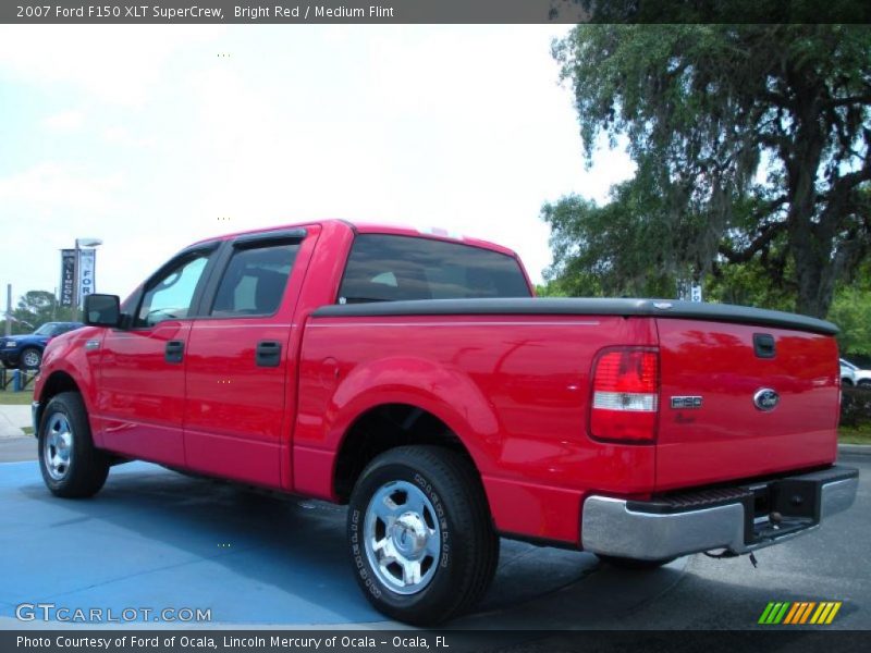 Bright Red / Medium Flint 2007 Ford F150 XLT SuperCrew