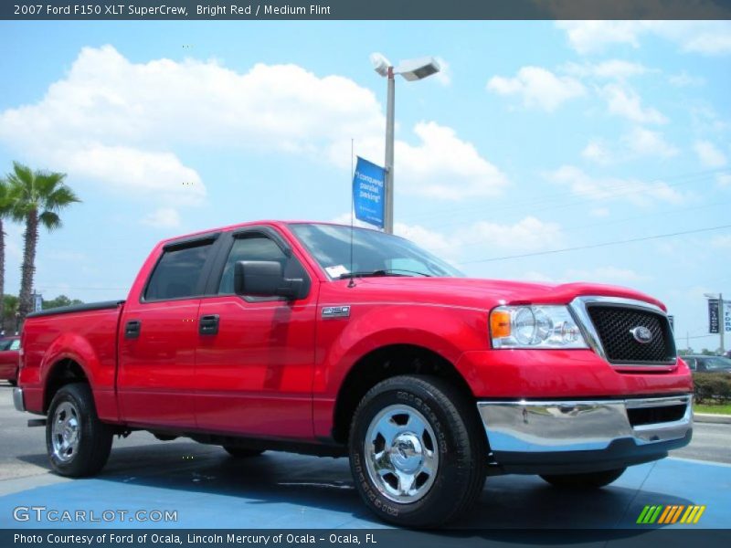 Bright Red / Medium Flint 2007 Ford F150 XLT SuperCrew