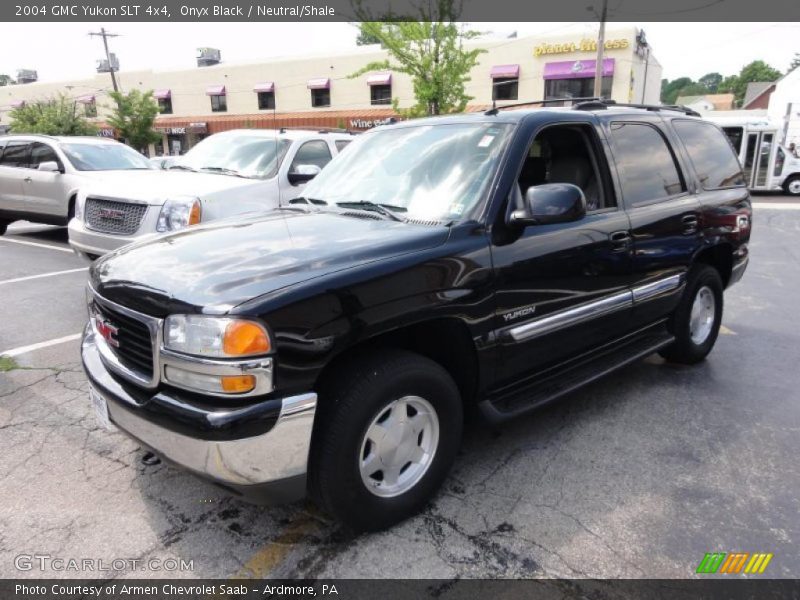 Onyx Black / Neutral/Shale 2004 GMC Yukon SLT 4x4