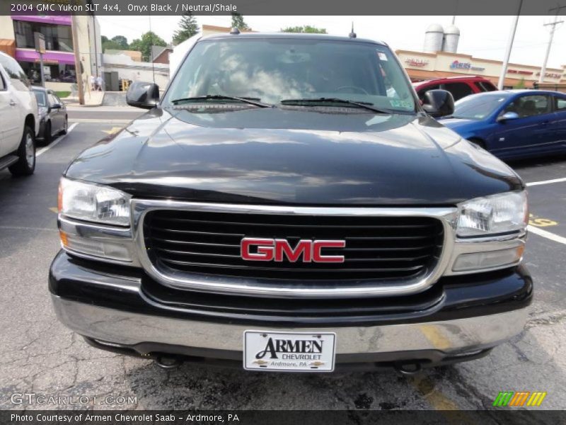 Onyx Black / Neutral/Shale 2004 GMC Yukon SLT 4x4