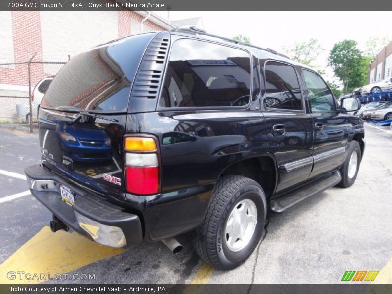 Onyx Black / Neutral/Shale 2004 GMC Yukon SLT 4x4