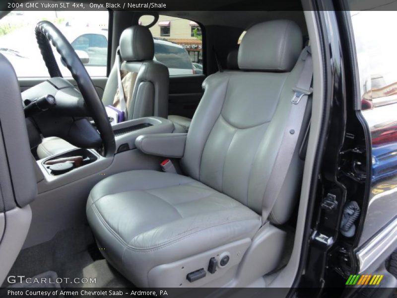 Onyx Black / Neutral/Shale 2004 GMC Yukon SLT 4x4