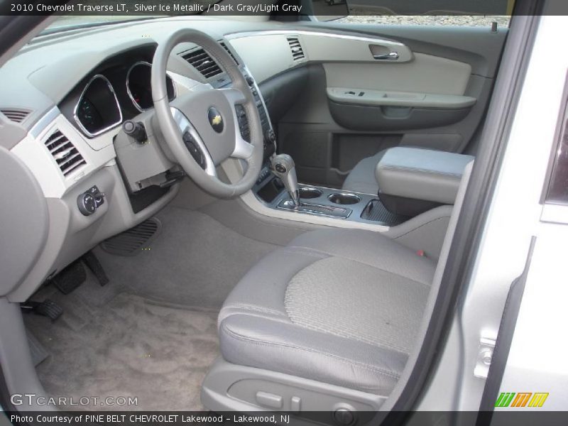Silver Ice Metallic / Dark Gray/Light Gray 2010 Chevrolet Traverse LT
