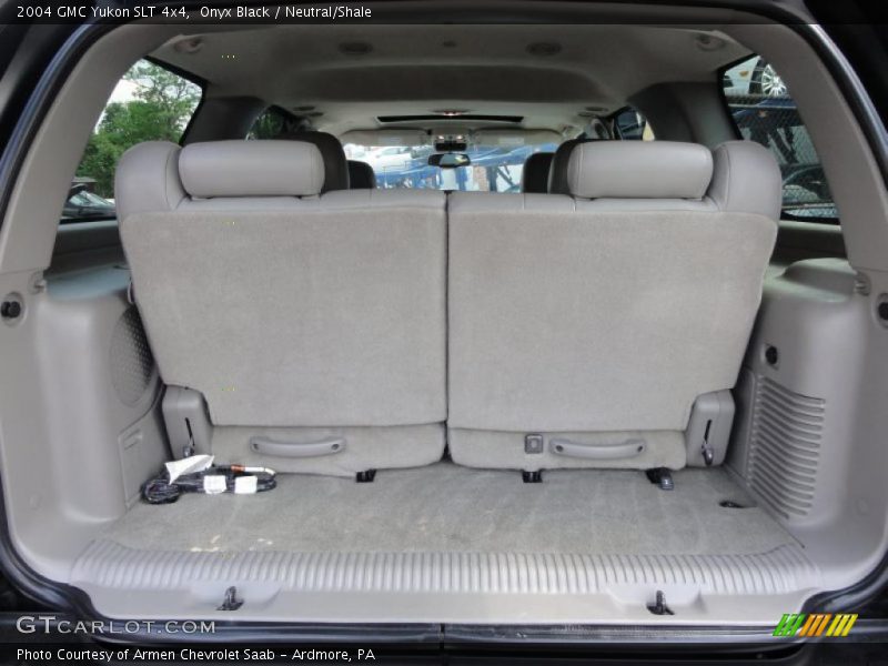 Onyx Black / Neutral/Shale 2004 GMC Yukon SLT 4x4
