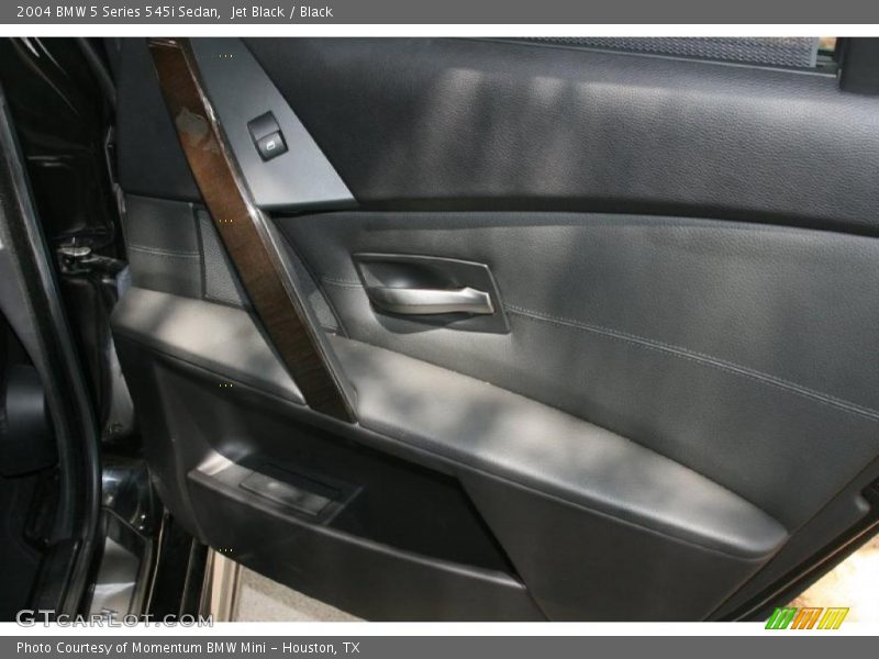 Jet Black / Black 2004 BMW 5 Series 545i Sedan