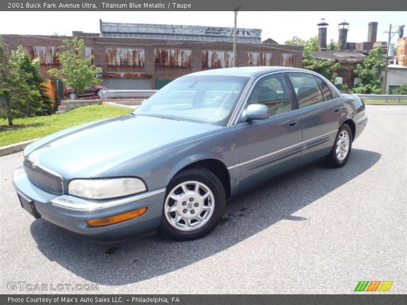 Front 3/4 View of 2001 Park Avenue Ultra