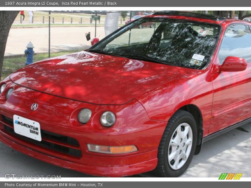 Inza Red Pearl Metallic / Black 1997 Acura Integra LS Coupe