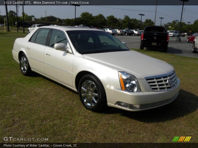 White Diamond Tri-coat / Shale/Cocoa 2010 Cadillac DTS