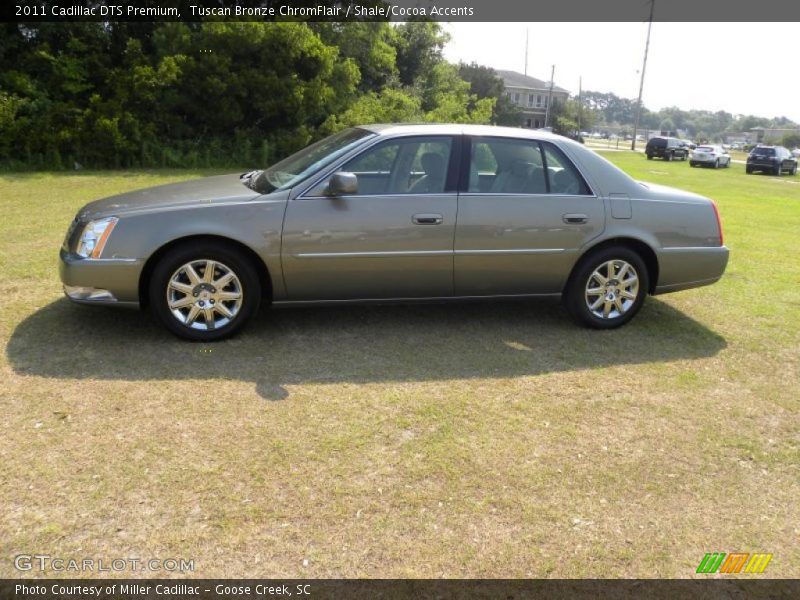 Tuscan Bronze ChromFlair / Shale/Cocoa Accents 2011 Cadillac DTS Premium