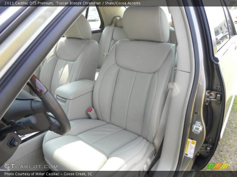 Tuscan Bronze ChromFlair / Shale/Cocoa Accents 2011 Cadillac DTS Premium