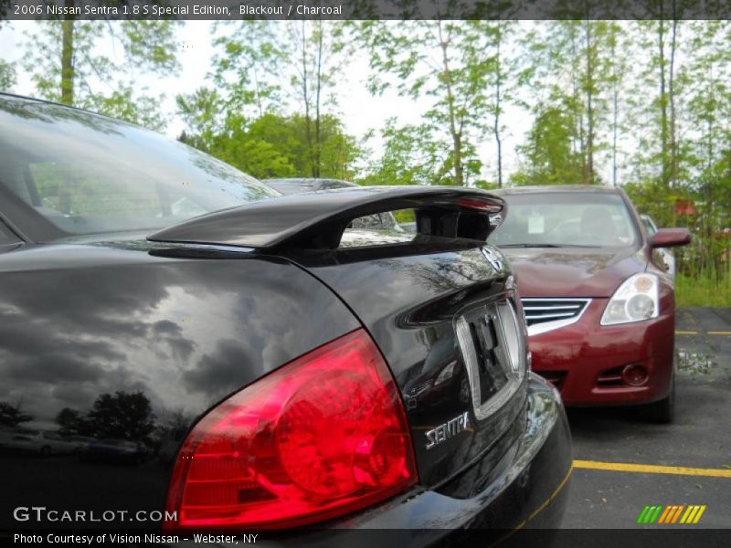 Blackout / Charcoal 2006 Nissan Sentra 1.8 S Special Edition