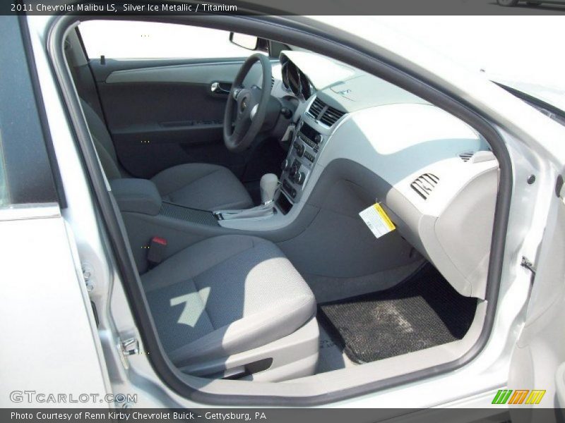 Silver Ice Metallic / Titanium 2011 Chevrolet Malibu LS
