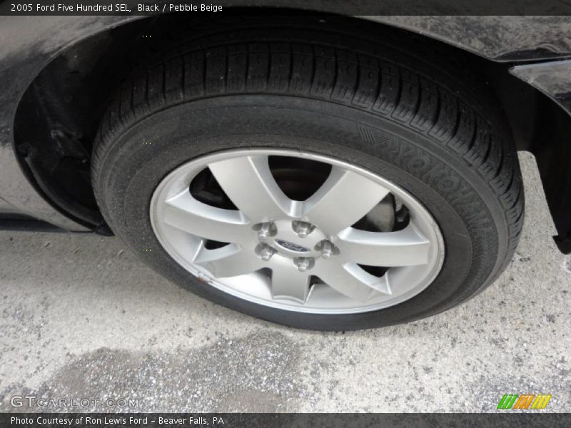 Black / Pebble Beige 2005 Ford Five Hundred SEL