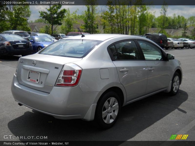 Brilliant Silver / Charcoal 2009 Nissan Sentra 2.0