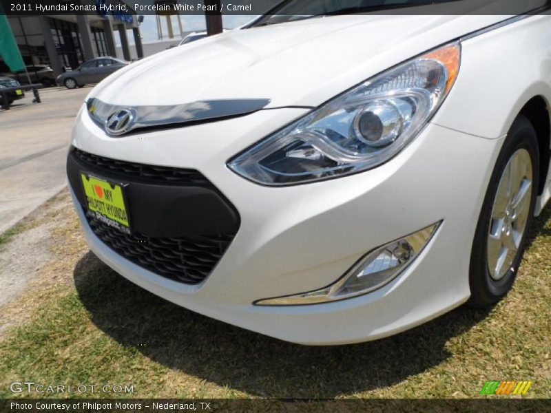 Porcelain White Pearl / Camel 2011 Hyundai Sonata Hybrid