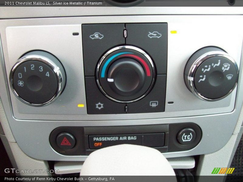 Silver Ice Metallic / Titanium 2011 Chevrolet Malibu LS