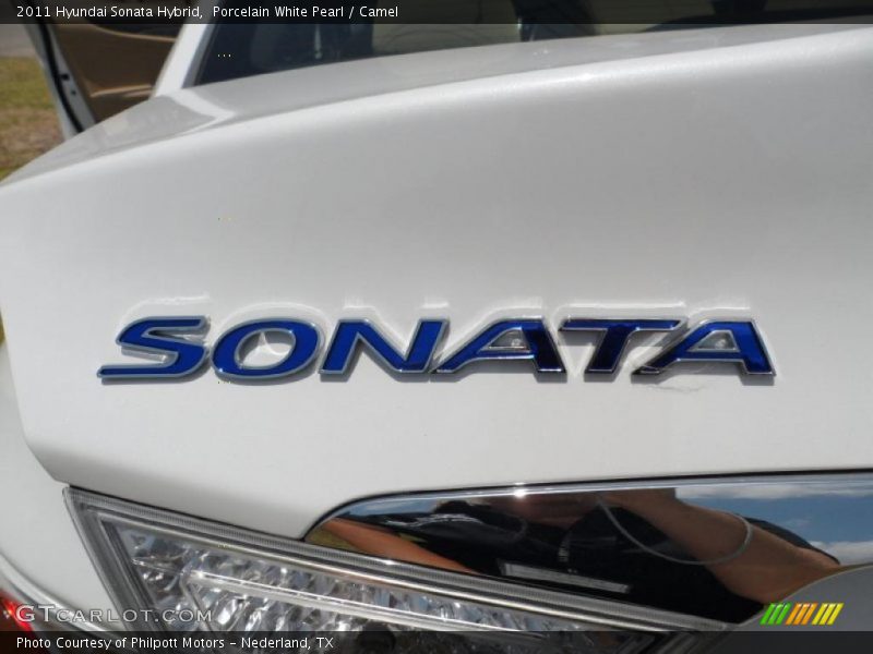  2011 Sonata Hybrid Logo