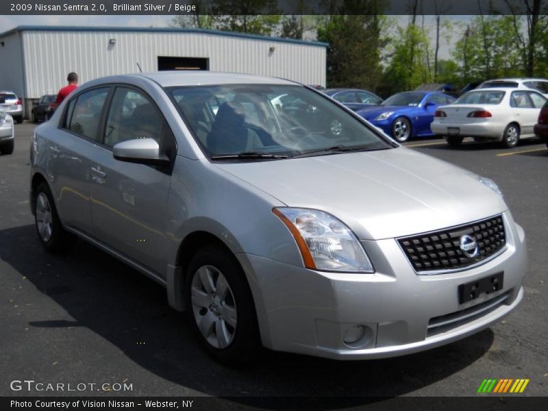 Brilliant Silver / Beige 2009 Nissan Sentra 2.0