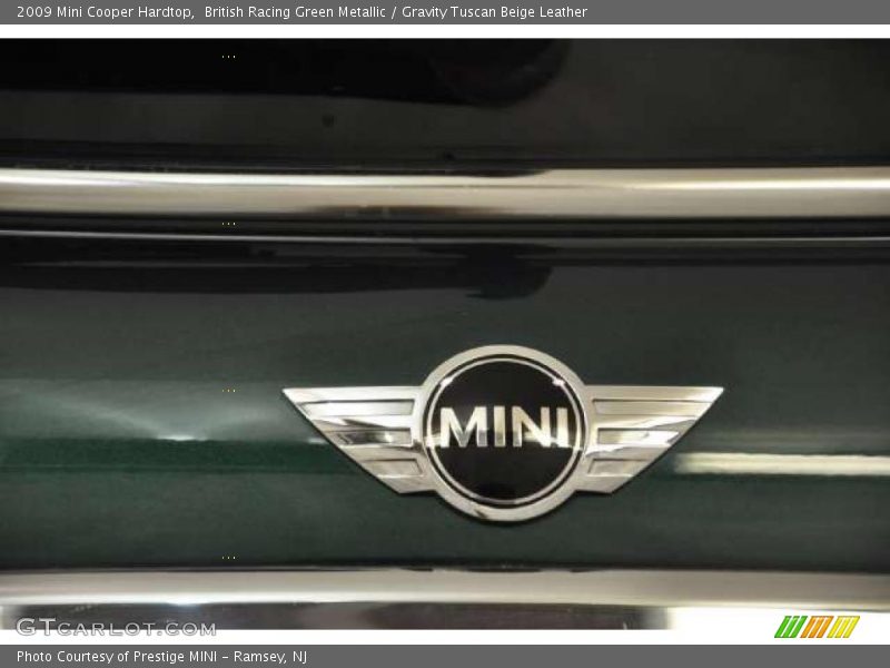 British Racing Green Metallic / Gravity Tuscan Beige Leather 2009 Mini Cooper Hardtop