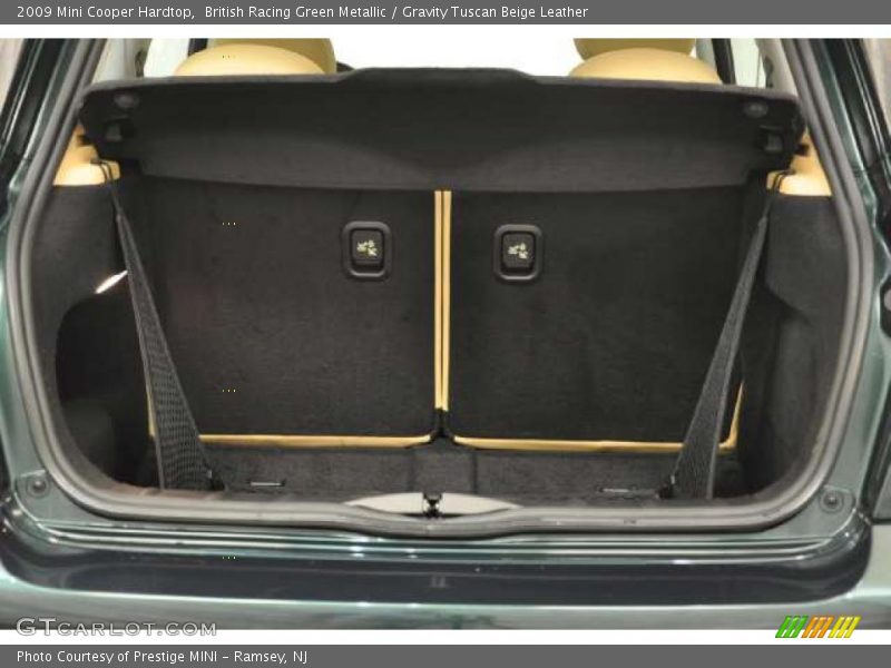 British Racing Green Metallic / Gravity Tuscan Beige Leather 2009 Mini Cooper Hardtop