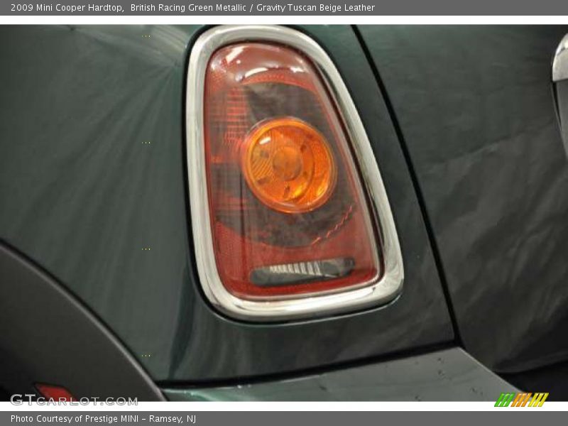 British Racing Green Metallic / Gravity Tuscan Beige Leather 2009 Mini Cooper Hardtop