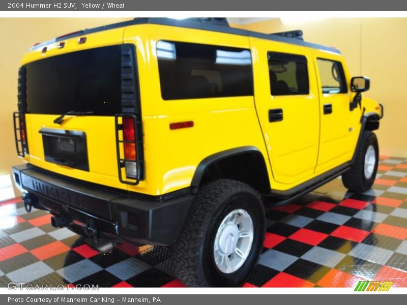 Yellow / Wheat 2004 Hummer H2 SUV