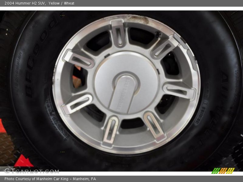 Yellow / Wheat 2004 Hummer H2 SUV