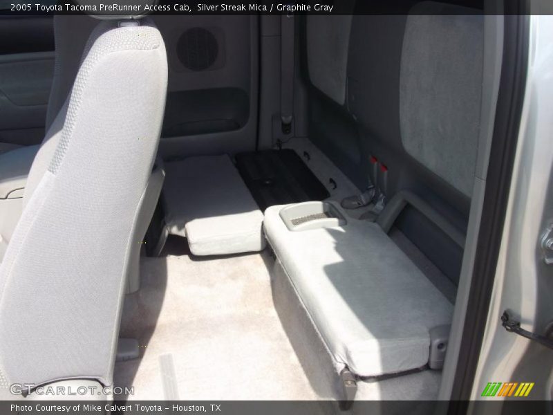 Silver Streak Mica / Graphite Gray 2005 Toyota Tacoma PreRunner Access Cab
