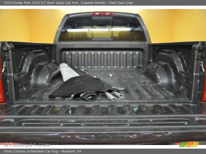Graphite Metallic / Dark Slate Gray 2004 Dodge Ram 1500 SLT Sport Quad Cab 4x4