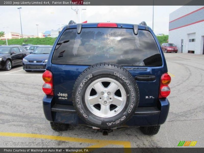 Patriot Blue Pearl / Taupe 2003 Jeep Liberty Limited 4x4
