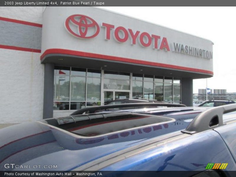Patriot Blue Pearl / Taupe 2003 Jeep Liberty Limited 4x4