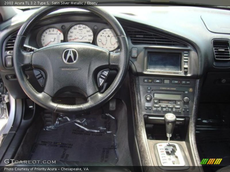 Dashboard of 2003 TL 3.2 Type S