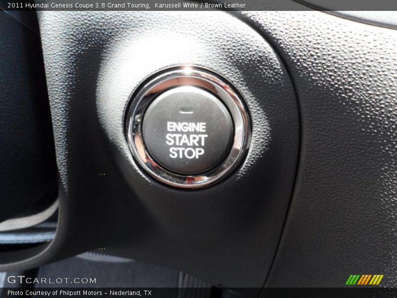 Controls of 2011 Genesis Coupe 3.8 Grand Touring