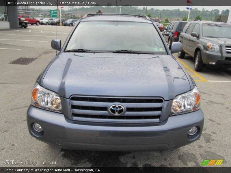 Bluestone Metallic / Gray 2005 Toyota Highlander V6