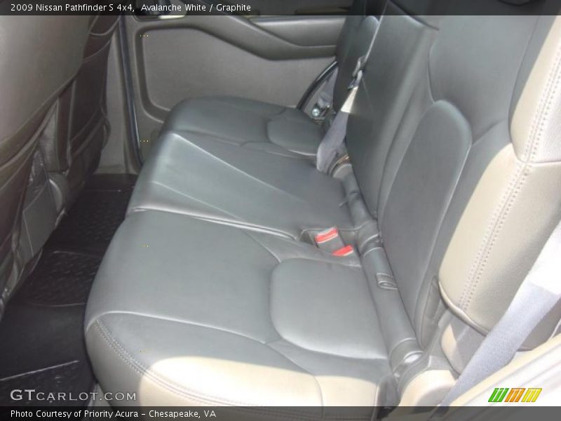 Avalanche White / Graphite 2009 Nissan Pathfinder S 4x4