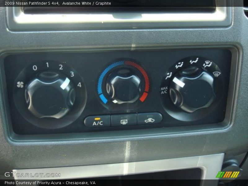 Avalanche White / Graphite 2009 Nissan Pathfinder S 4x4