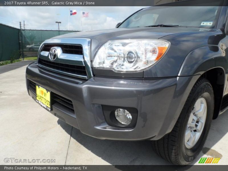 Galactic Gray Mica / Stone 2007 Toyota 4Runner SR5