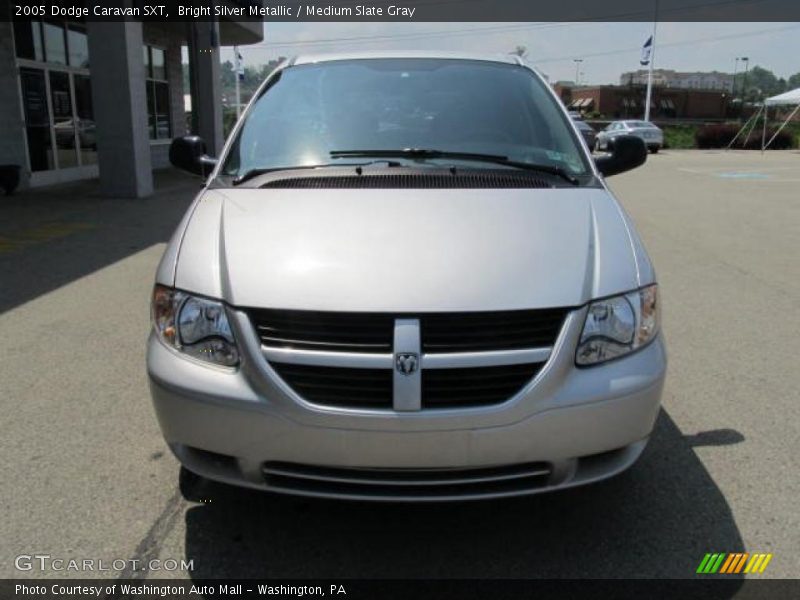 Bright Silver Metallic / Medium Slate Gray 2005 Dodge Caravan SXT