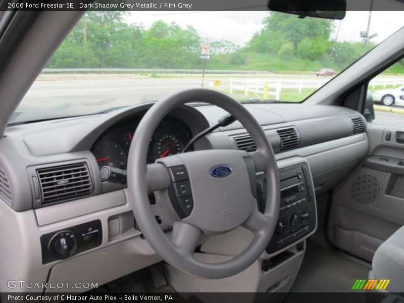Dark Shadow Grey Metallic / Flint Grey 2006 Ford Freestar SE
