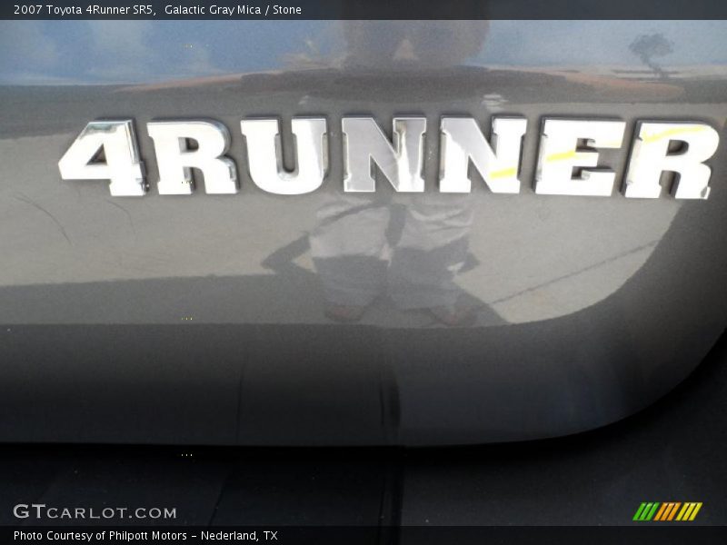 Galactic Gray Mica / Stone 2007 Toyota 4Runner SR5