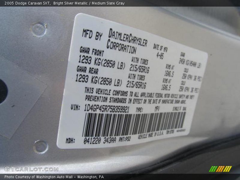 Bright Silver Metallic / Medium Slate Gray 2005 Dodge Caravan SXT