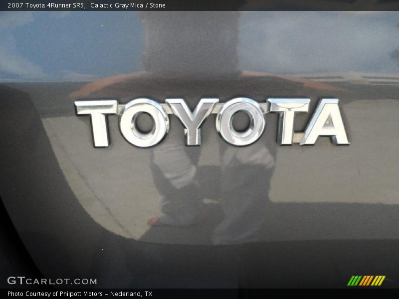 Galactic Gray Mica / Stone 2007 Toyota 4Runner SR5