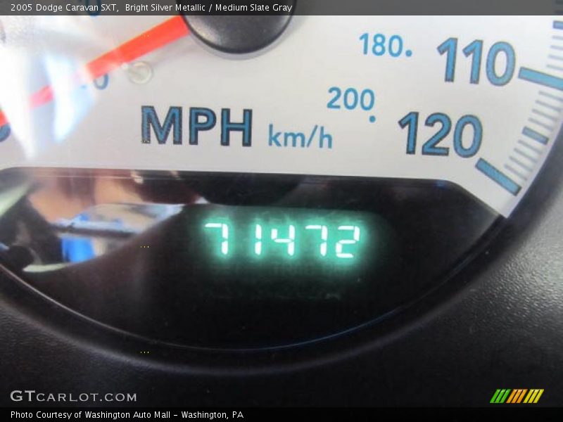 Bright Silver Metallic / Medium Slate Gray 2005 Dodge Caravan SXT