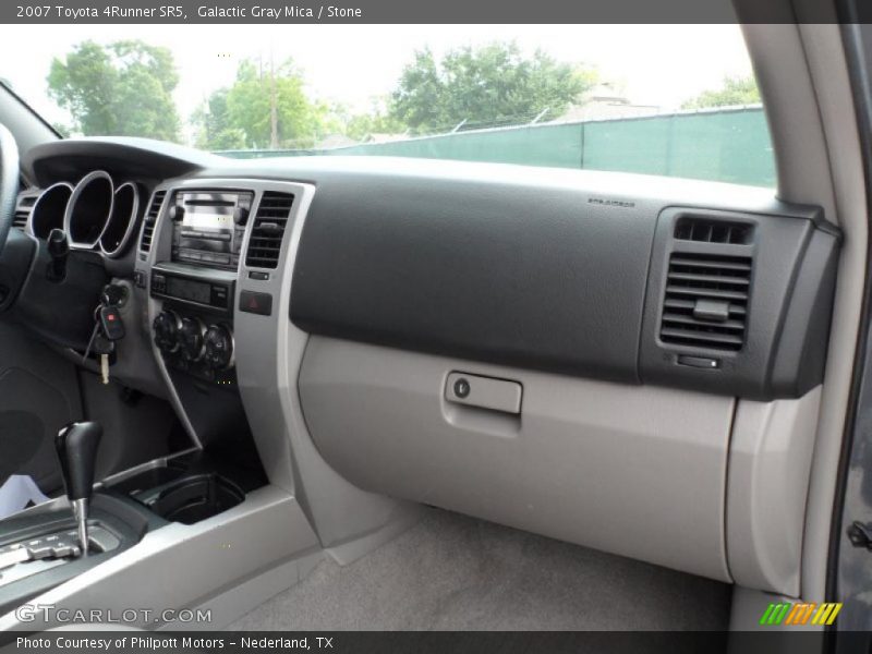Galactic Gray Mica / Stone 2007 Toyota 4Runner SR5