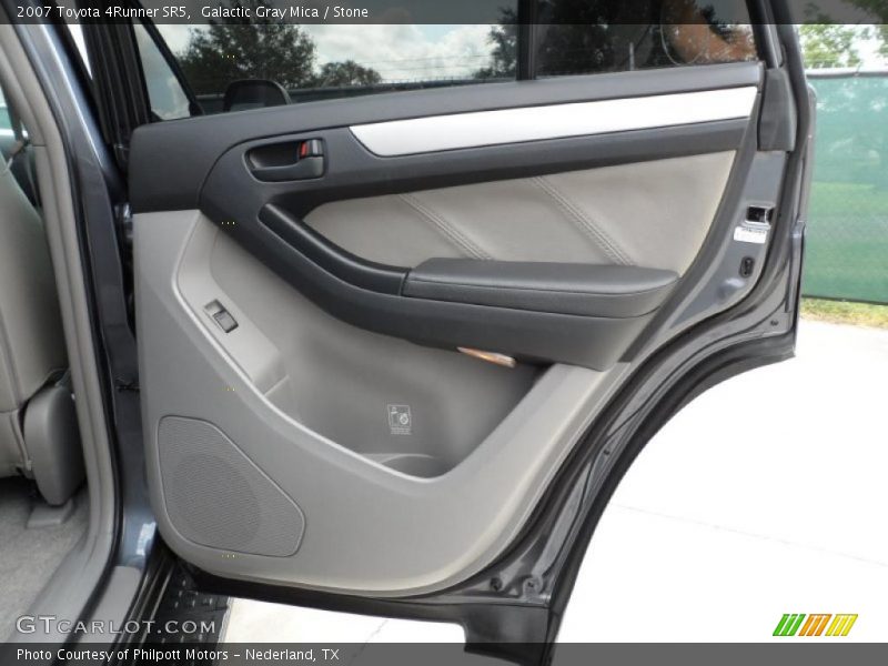 Galactic Gray Mica / Stone 2007 Toyota 4Runner SR5