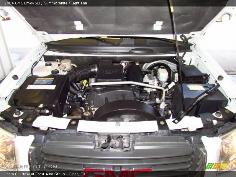 Summit White / Light Tan 2004 GMC Envoy SLT