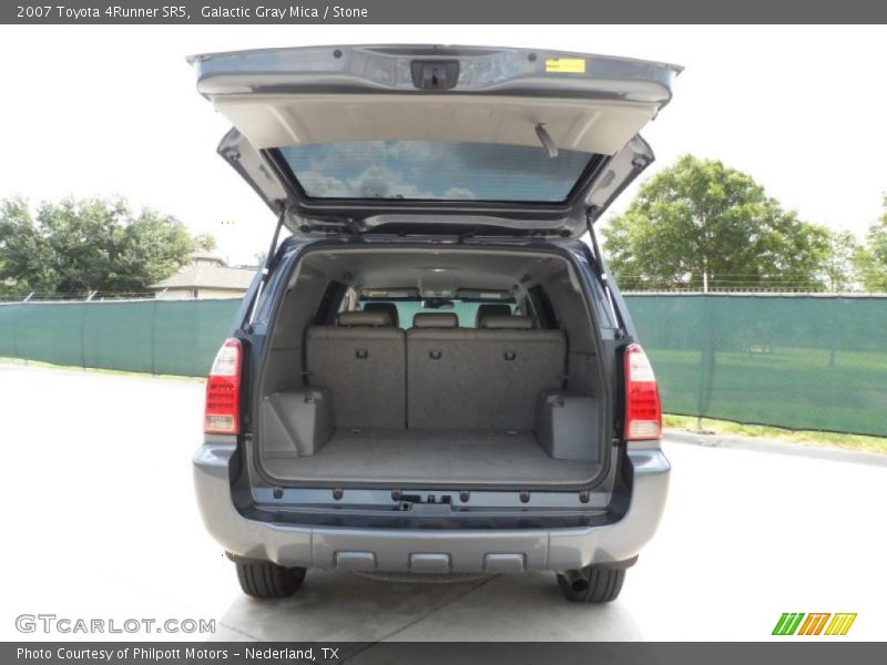 Galactic Gray Mica / Stone 2007 Toyota 4Runner SR5