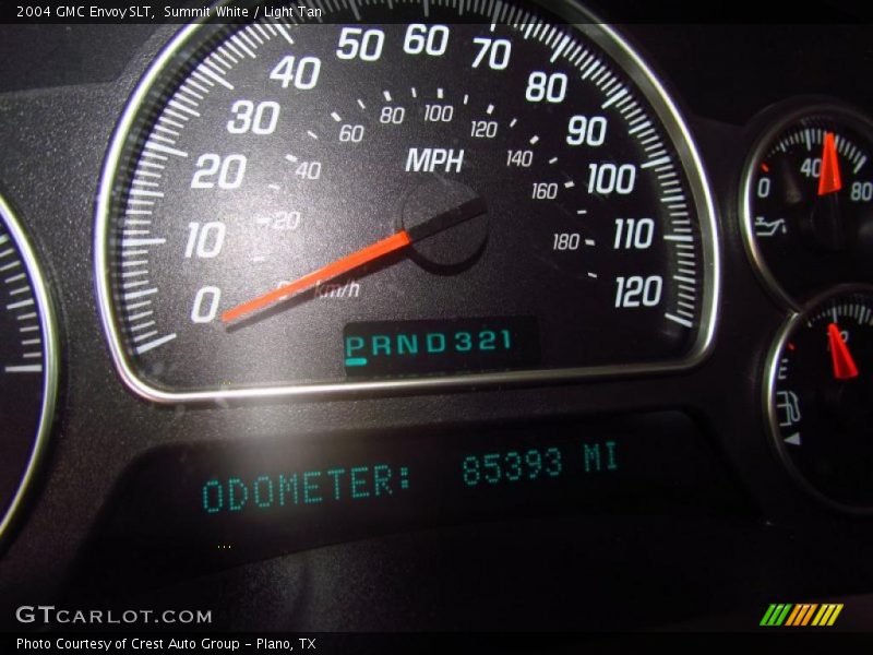 Summit White / Light Tan 2004 GMC Envoy SLT