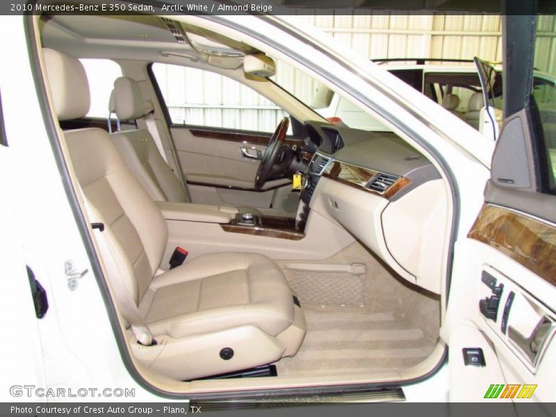 Arctic White / Almond Beige 2010 Mercedes-Benz E 350 Sedan